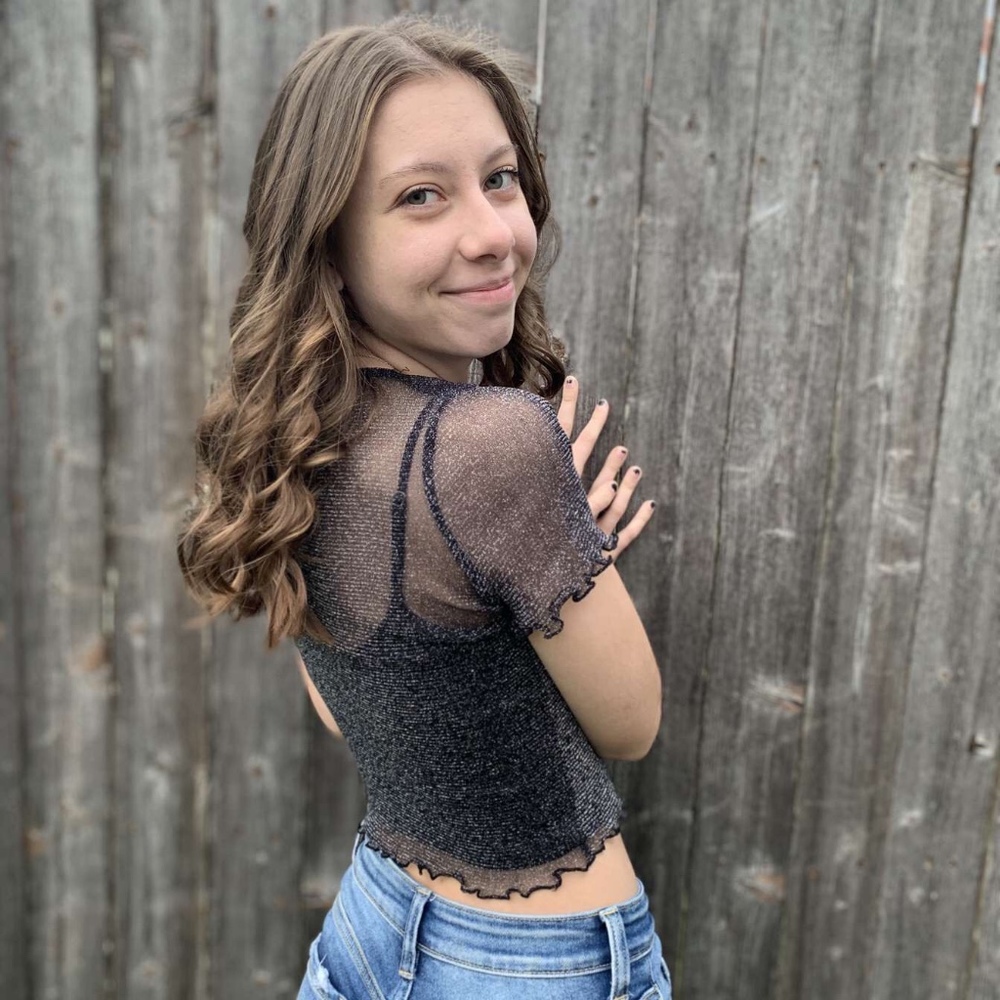 Meet your Posher, Hailey